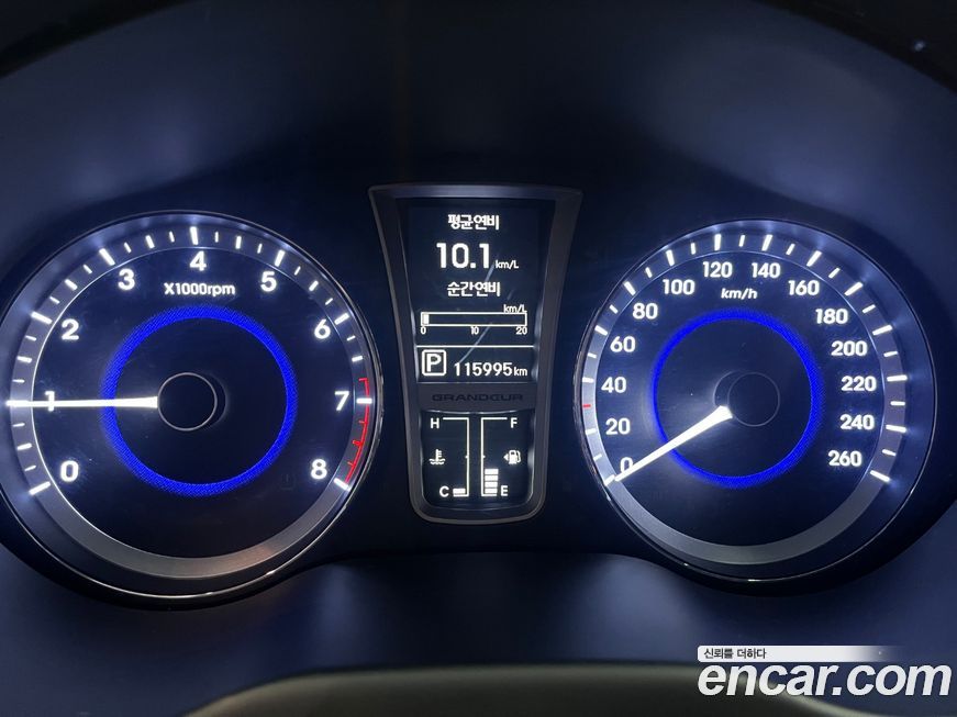 Hyundai Grandeur 2011