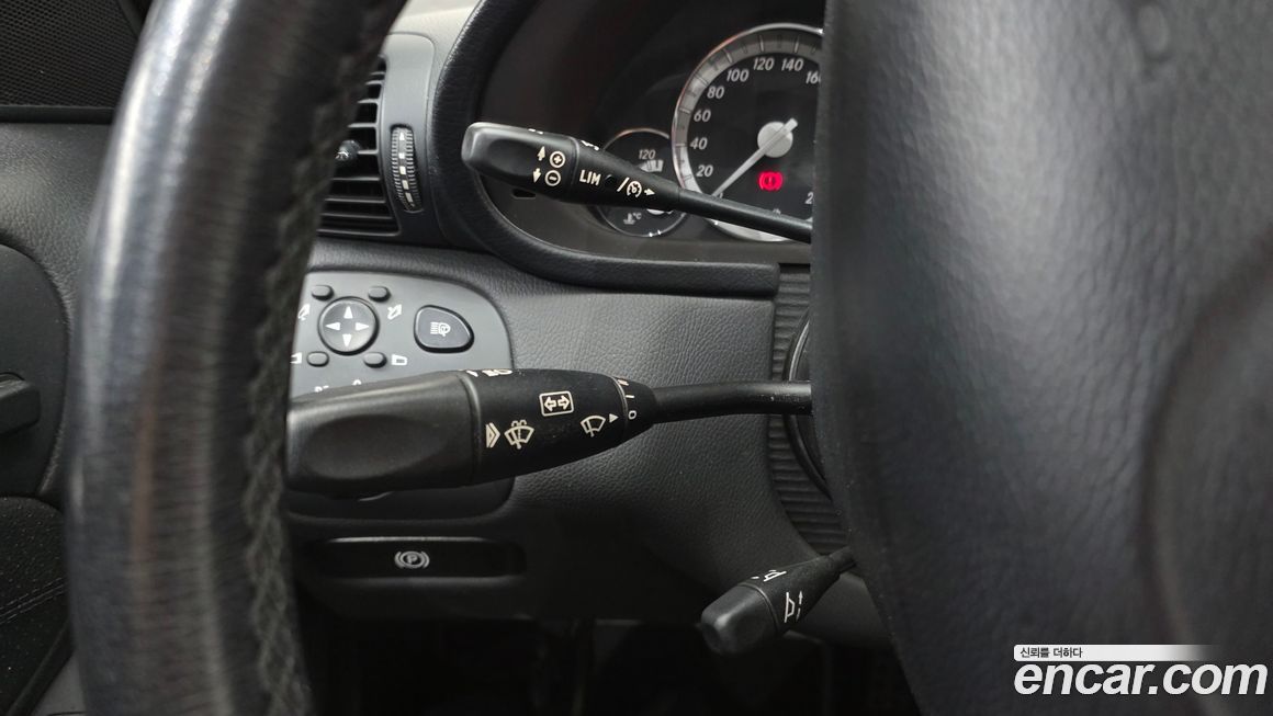 Mercedes-Benz C-Class 2007