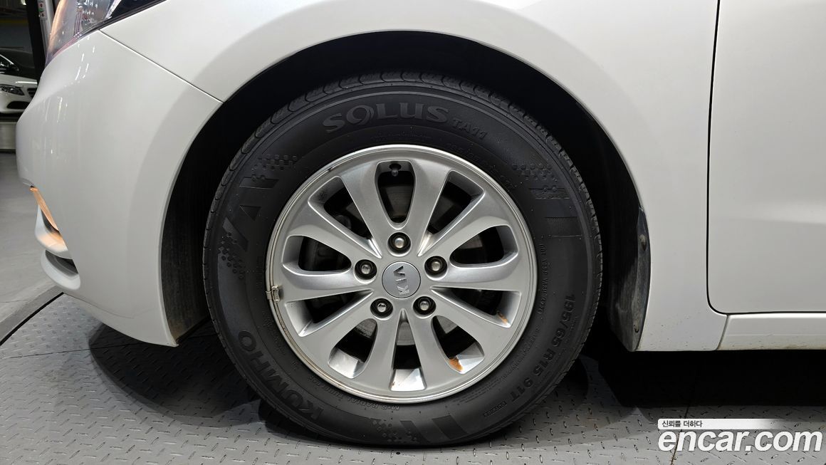 Kia K3 2015