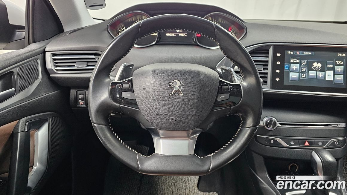 Peugeot 308 2015