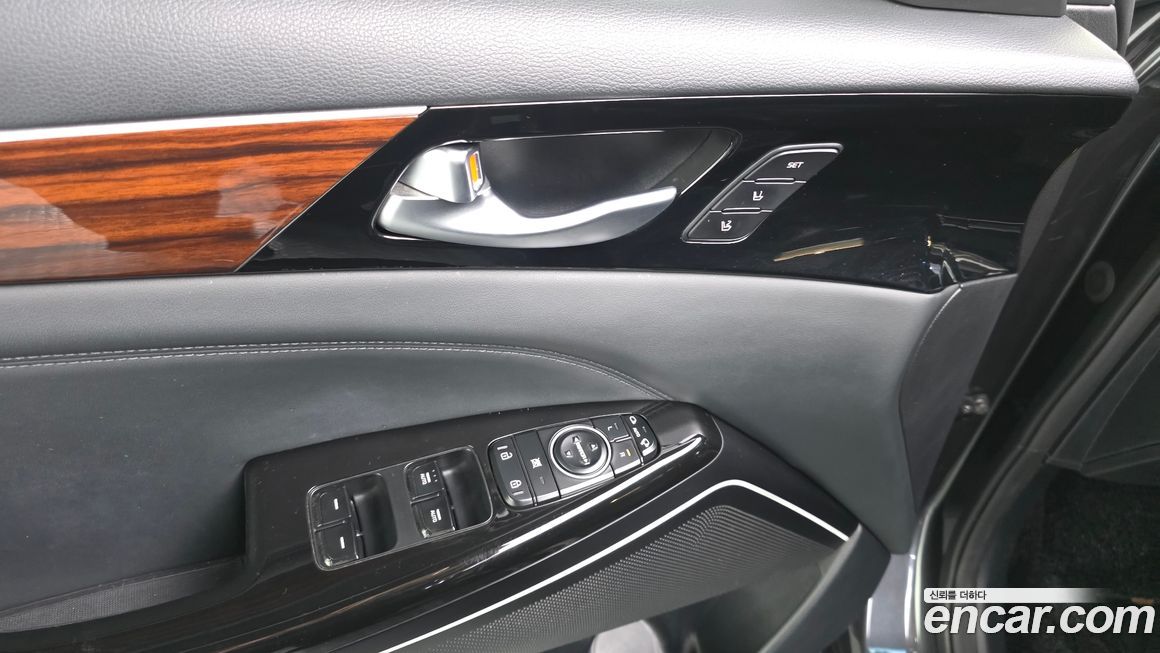 Kia K7 2016