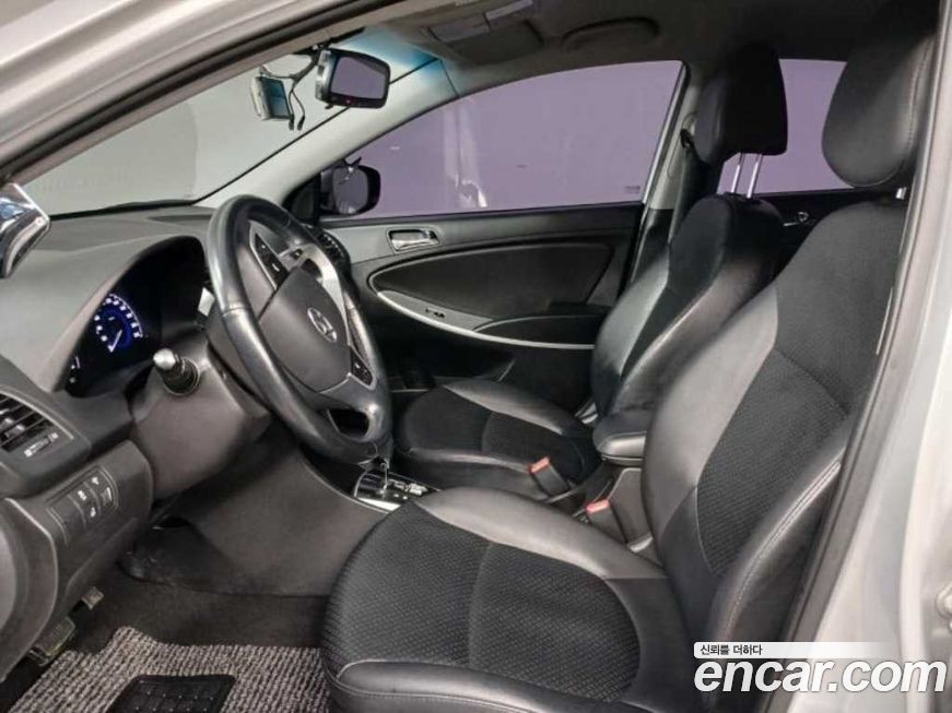 Hyundai Accent 2014