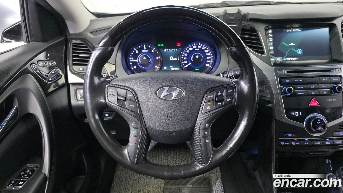 Hyundai Grandeur 2015