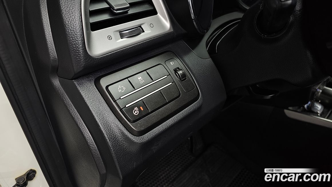 KG_Mobility_Ssangyong TIBOLI 2016