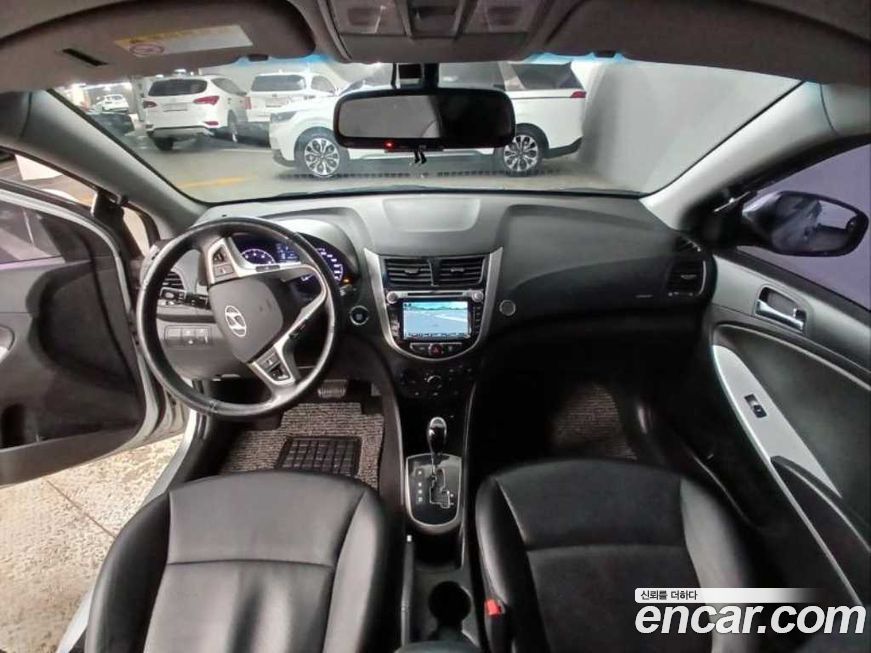 Hyundai Accent 2014