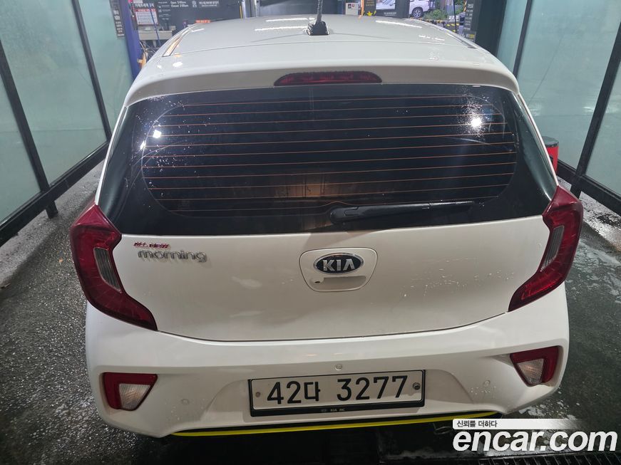 Kia morning 2017