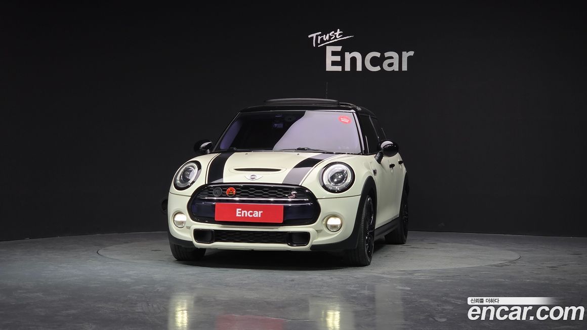 Mini Cooper 2015