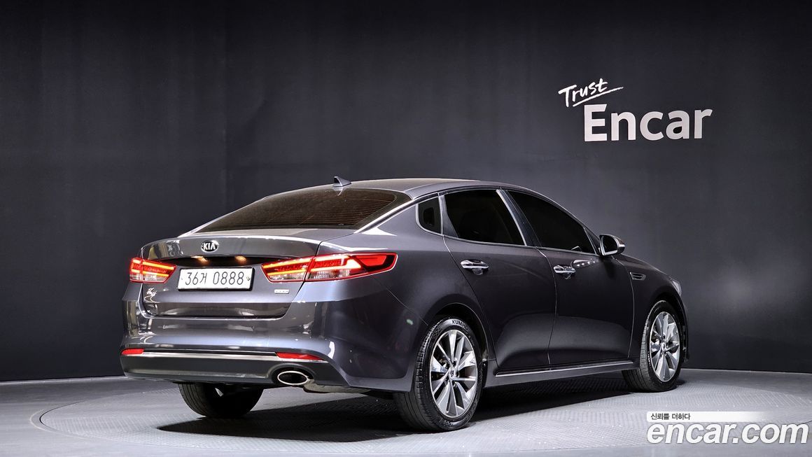 Kia K5 2016