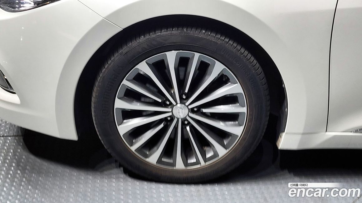 Hyundai Grandeur 2014