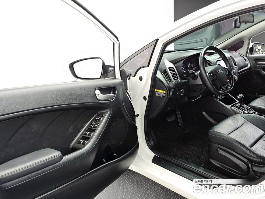 Kia K3 2017