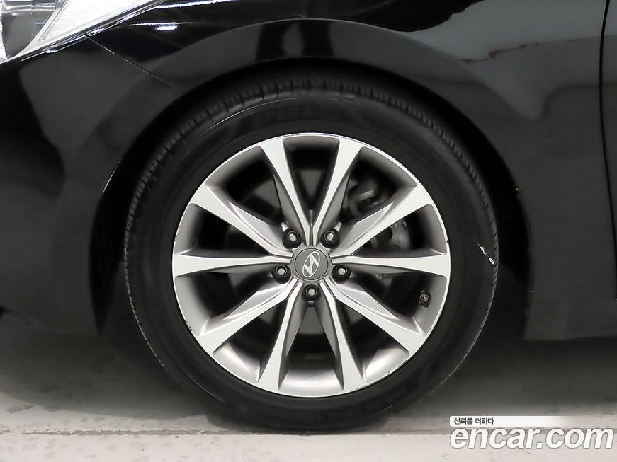 Hyundai Grandeur 2016