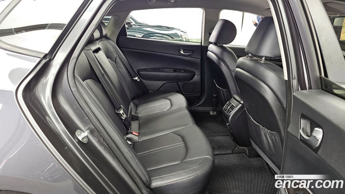 Kia K5 2016