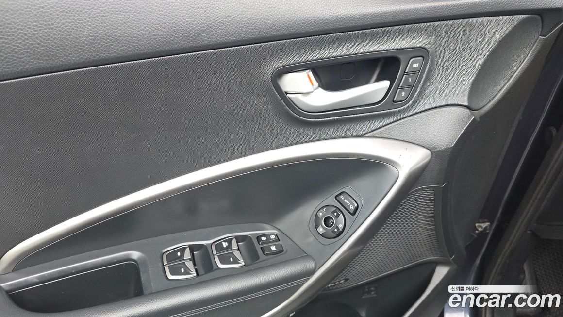 Hyundai Santafe 2015