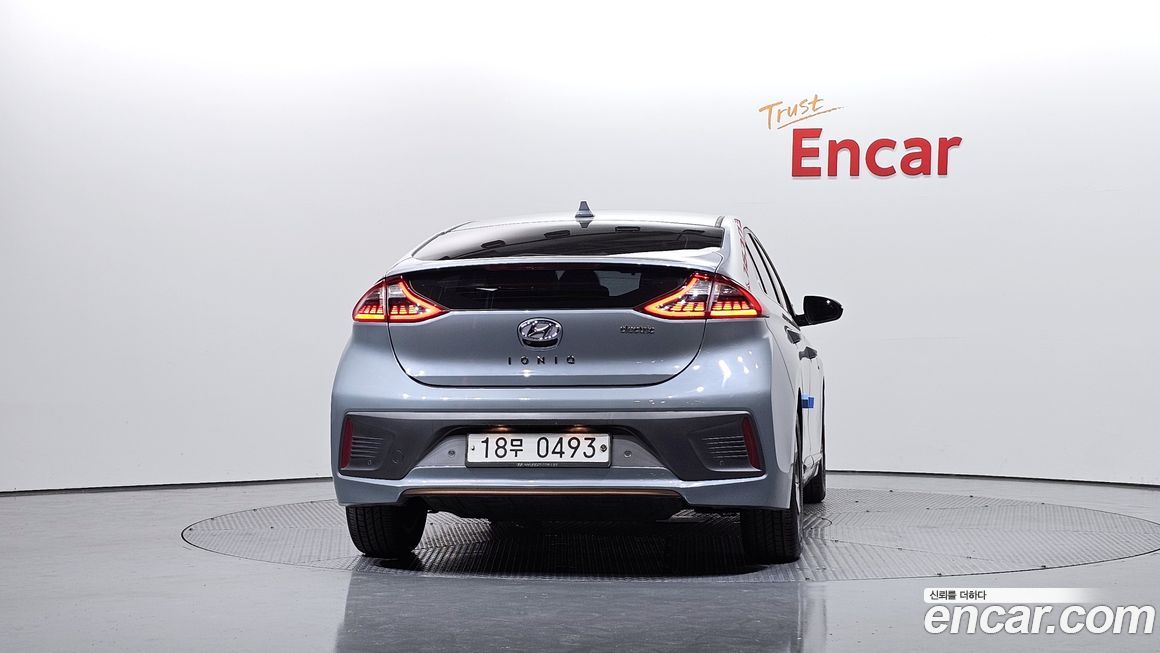 Hyundai Ioniq 2017