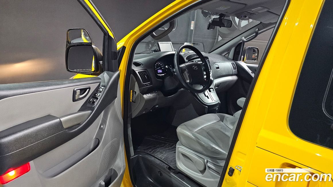 Hyundai Starex 2017