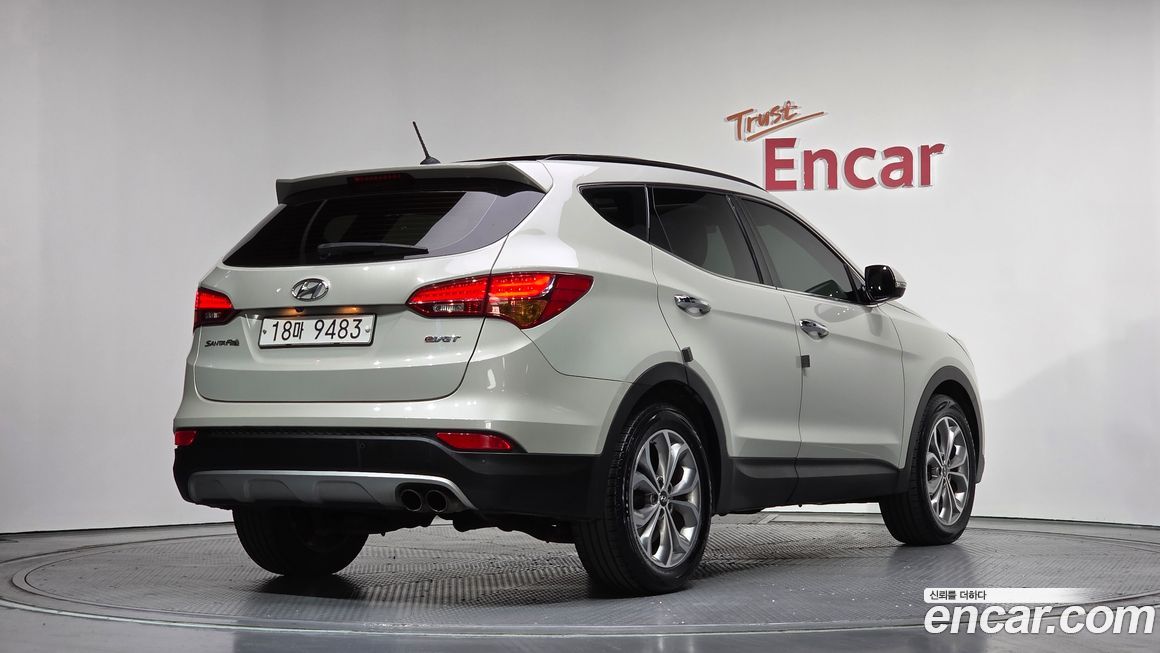 Hyundai Santafe 2015