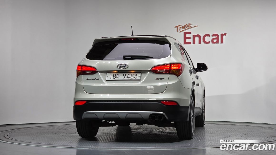 Hyundai Santafe 2015