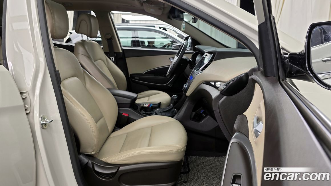 Hyundai Santafe 2015