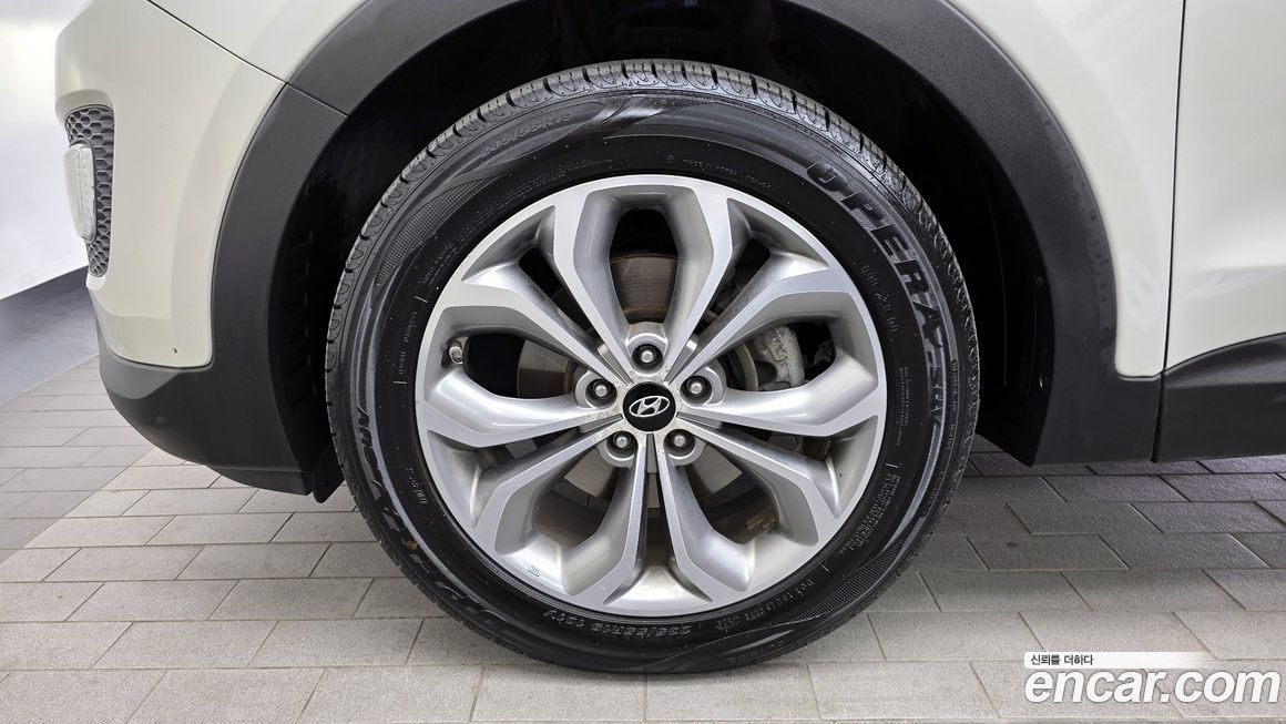 Hyundai Santafe 2015