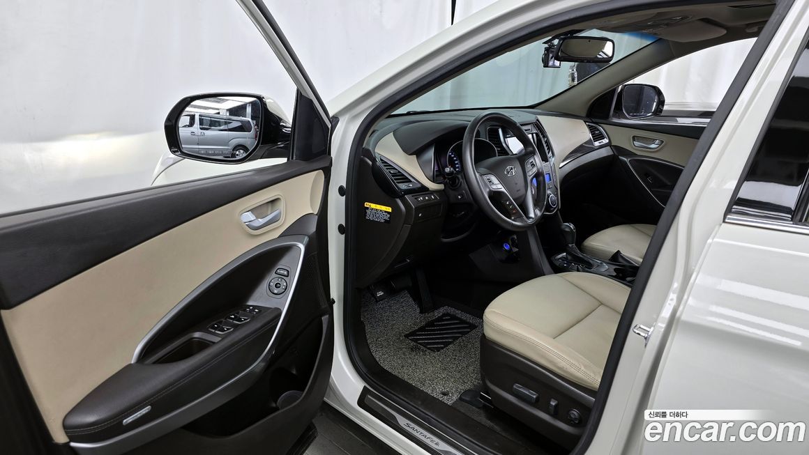 Hyundai Santafe 2015