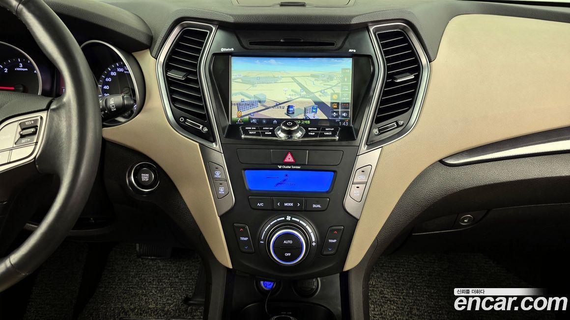 Hyundai Santafe 2015