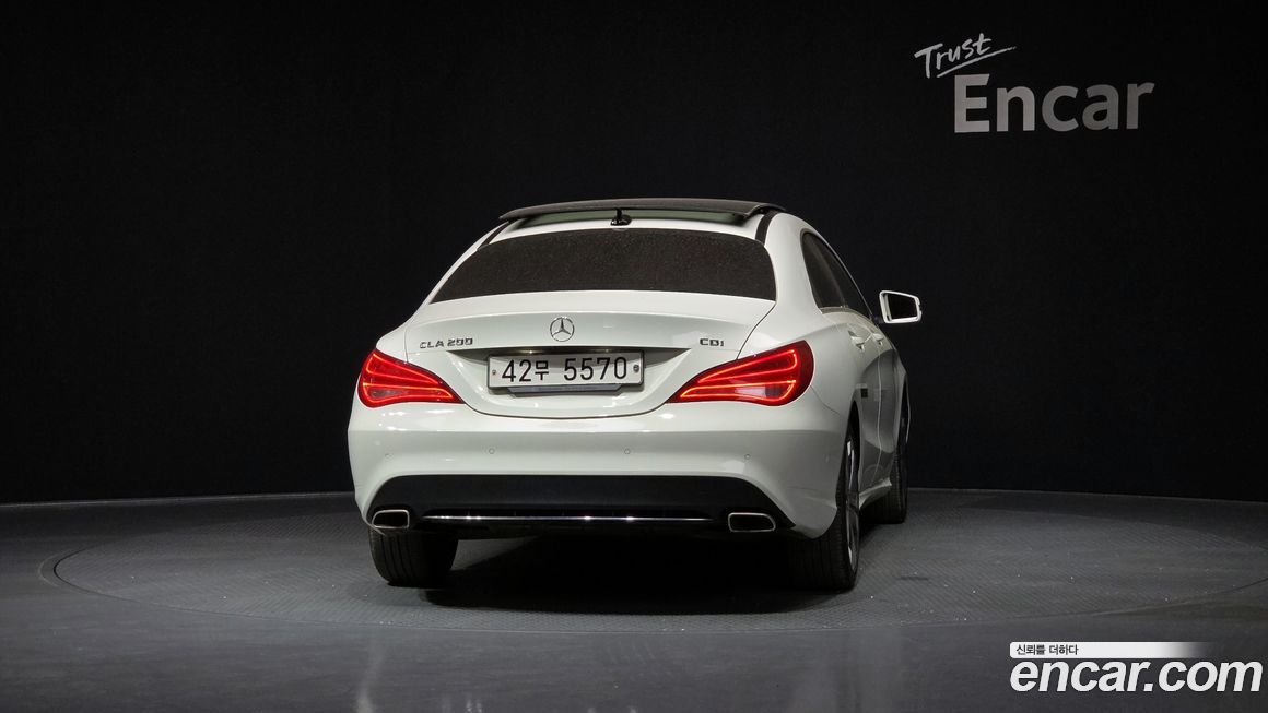 Mercedes-Benz CLA-Class 2015