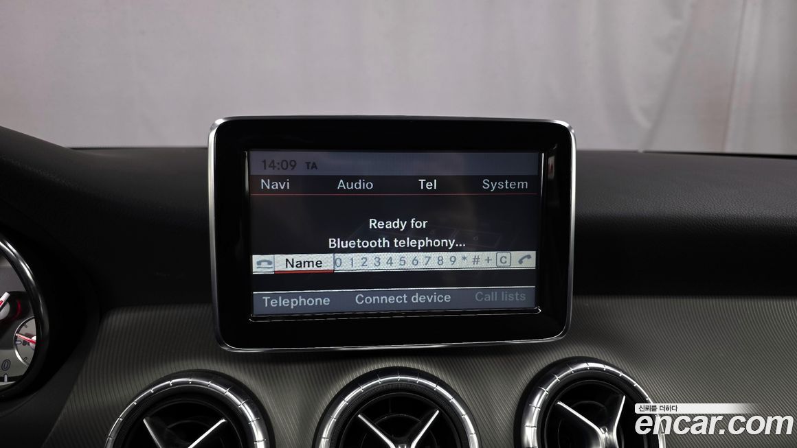 Mercedes-Benz CLA-Class 2015