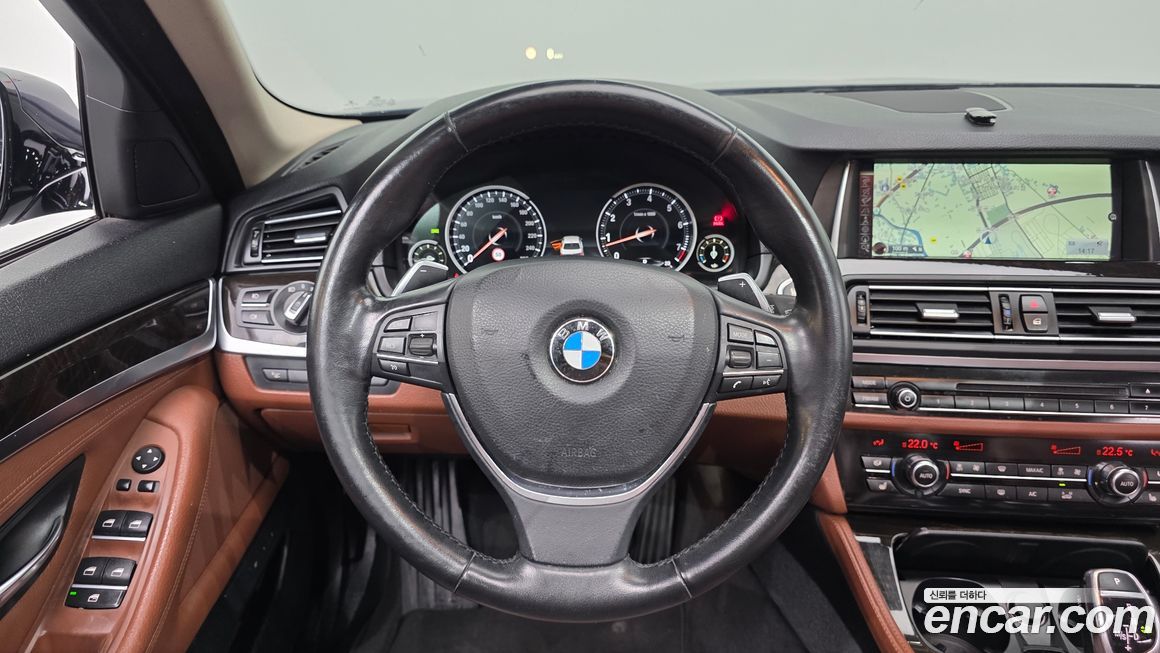BMW 5-Series 2016