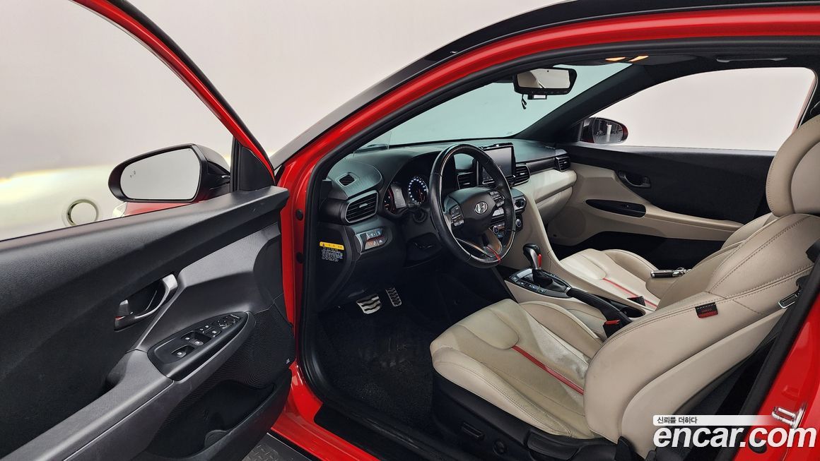 Hyundai Veloster 2018