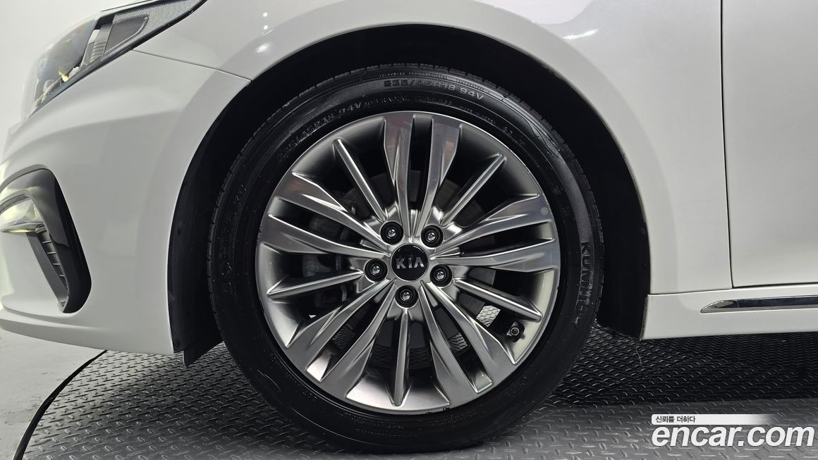 Kia K5 2019