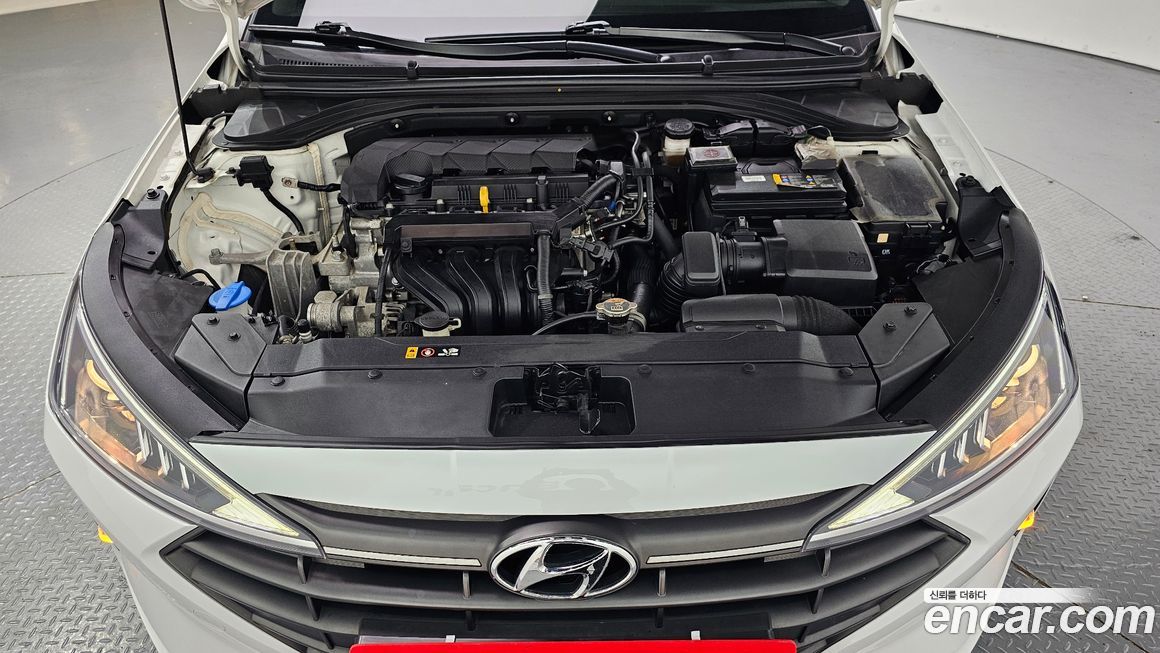 Hyundai AVANTE 2019