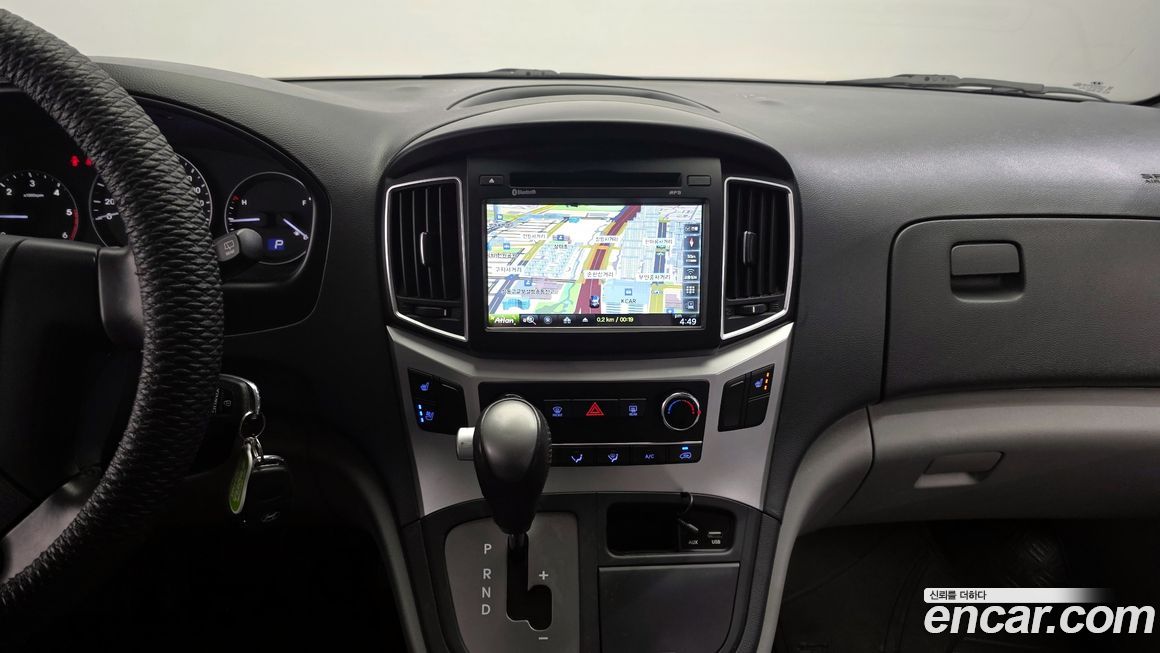 Hyundai Starex 2019