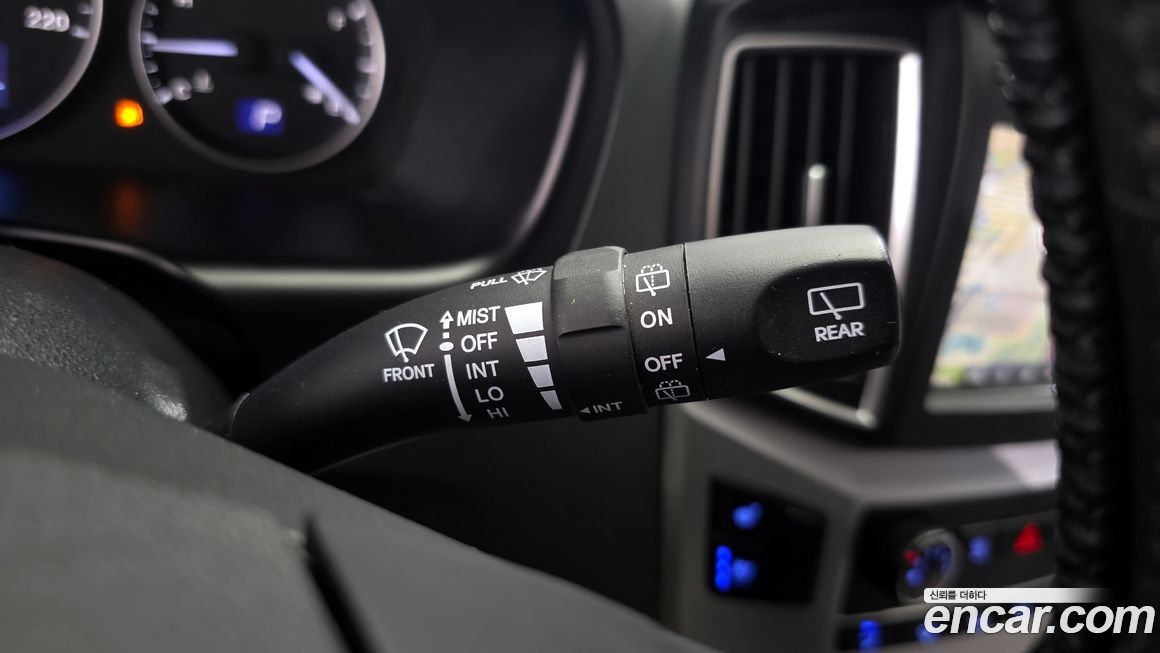 Hyundai Starex 2019