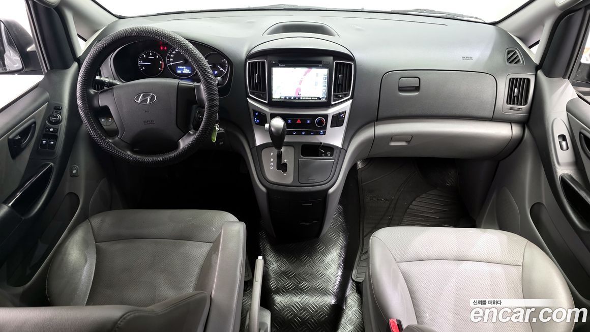 Hyundai Starex 2019