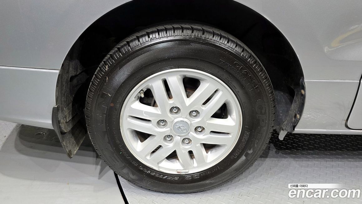 Hyundai Starex 2019