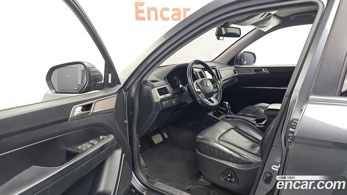 KG_Mobility_Ssangyong Rexton 2018