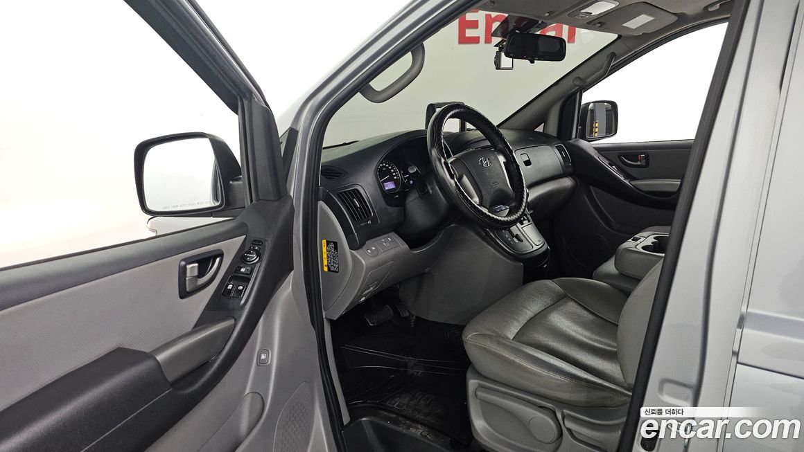 Hyundai Starex 2021