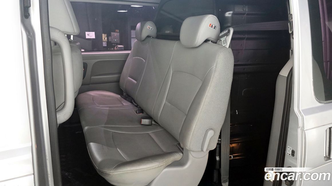 Hyundai Starex 2019