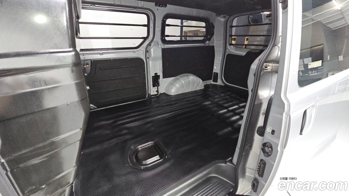 Hyundai Starex 2021