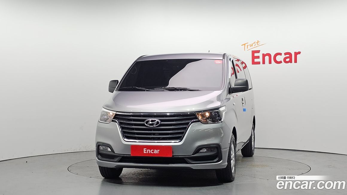 Hyundai Starex 2021
