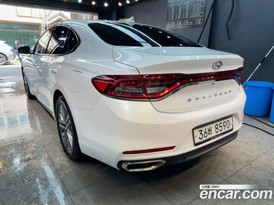 Hyundai Grandeur 2019