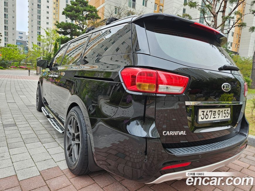 Kia Canival 2016
