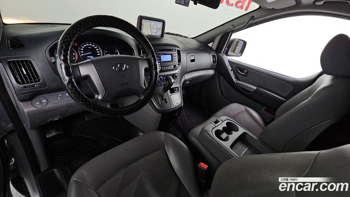 Hyundai Starex 2021