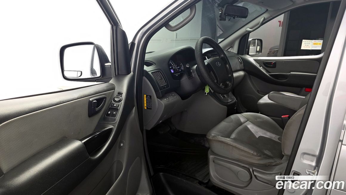 Hyundai Starex 2019