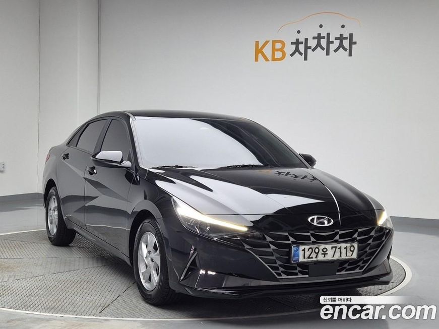 Hyundai AVANTE 2021
