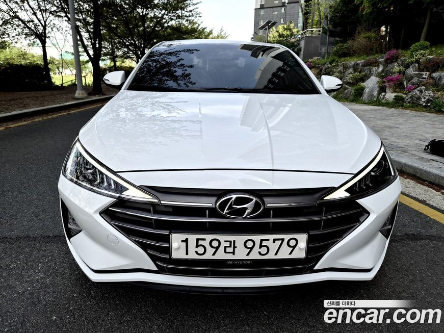 Hyundai AVANTE 2020
