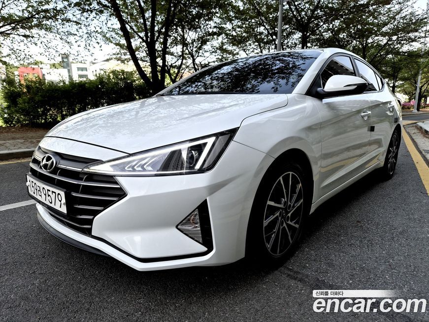 Hyundai AVANTE 2020