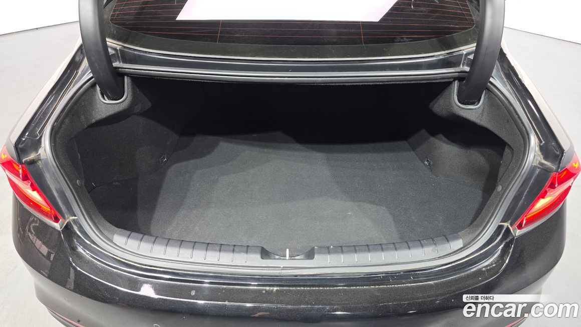 Hyundai Grandeur 2018