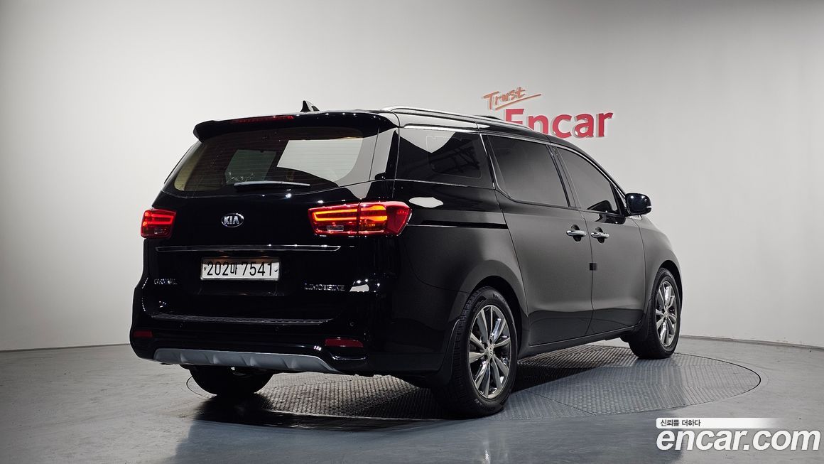 Kia Canival 2019