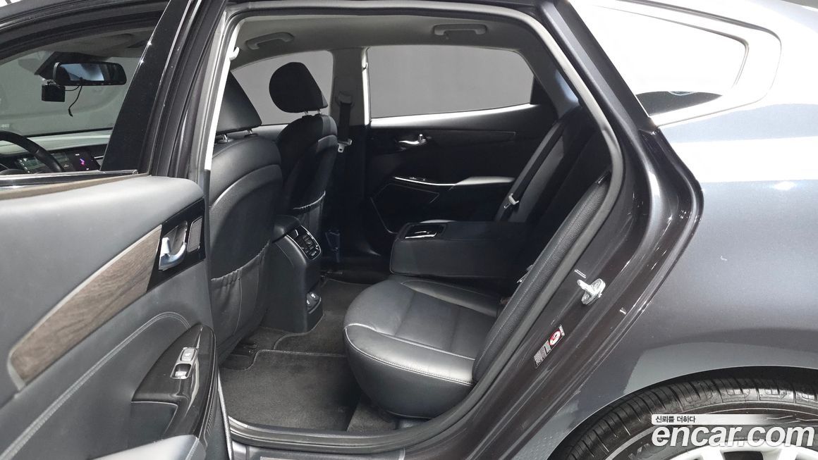 Kia K7 2020